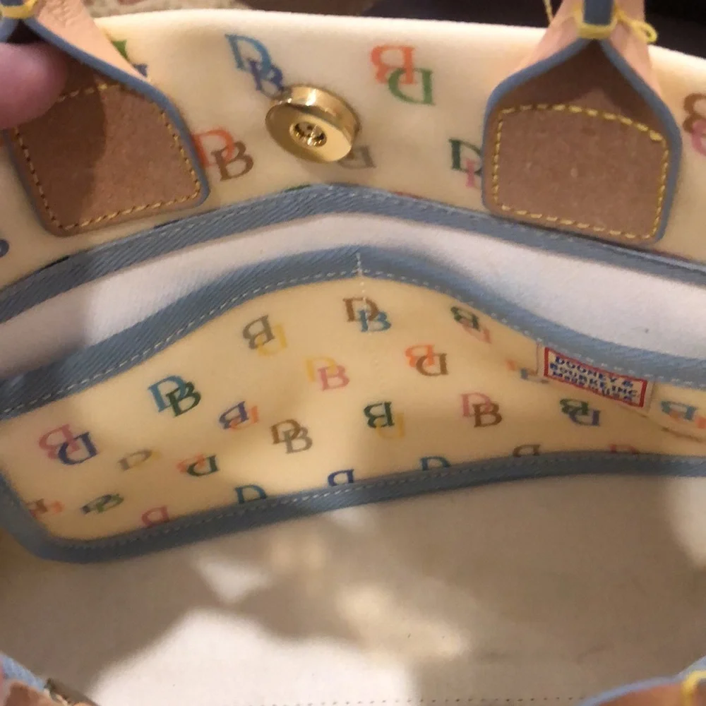 DOONEY & BOURKE Rainbow Zipper Monogram Logo Leather Tote Crossbody Shoulder Bag